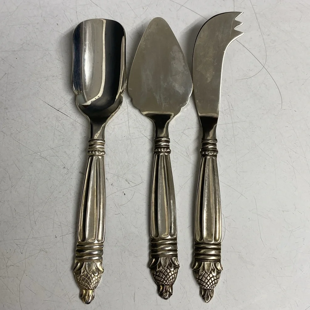 Godinger Silver Plate Set of Three Cheese Servers Knife spreaders